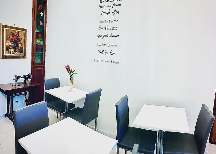 Mary Louise לינה וארוחת בוקר *